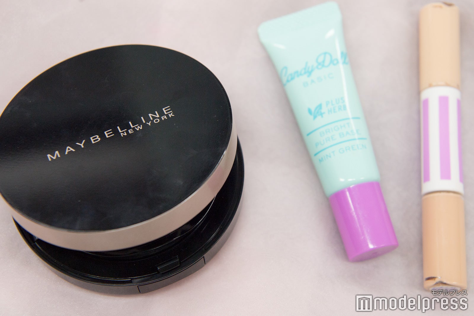 莉子（リコリコ）メイクを公開（C）モデルプレス