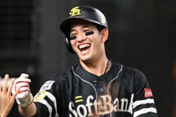 4番三塁 栗原 8番左翼にアルバレス オリックス戦スタメン発表 モデルプレス