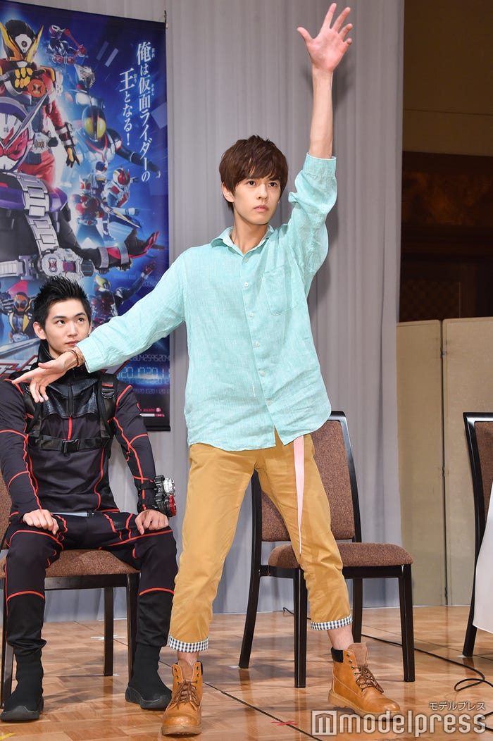 奥野壮/変身中 (C)モデルプレス