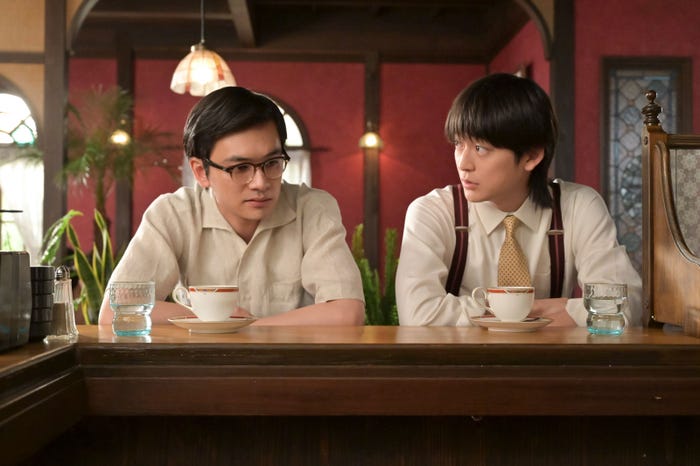 北村匠海、高橋文哉「あんぱん」第100話(C)NHK