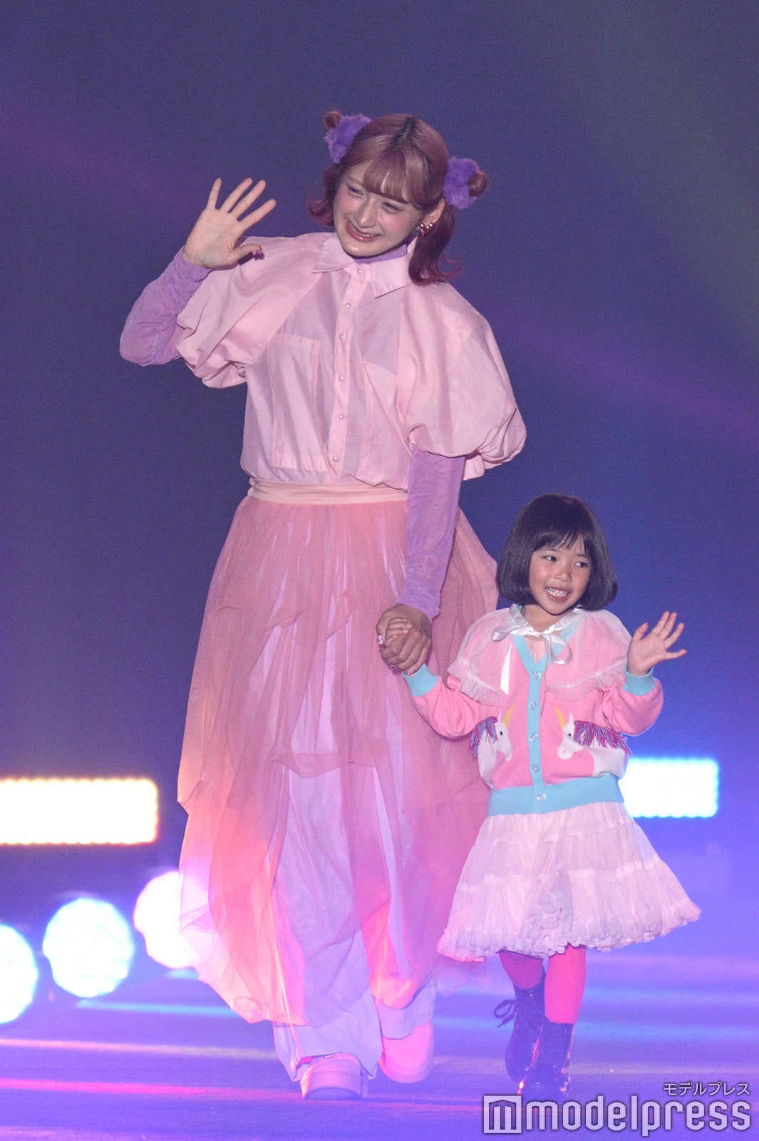 （C）モデルプレス