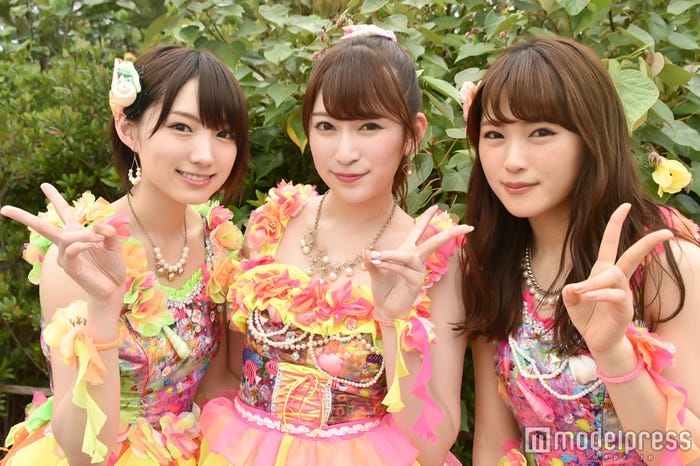 太田夢莉&吉田朱里&渋谷凪咲(C)モデルプレス