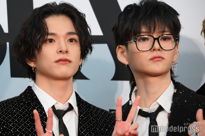 TREASURE(C)モデルプレス