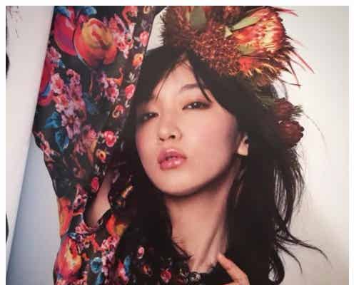 吉岡里帆、“別人級”妖艶ショット 蜷川実花が絶賛「彼女はすごかった」