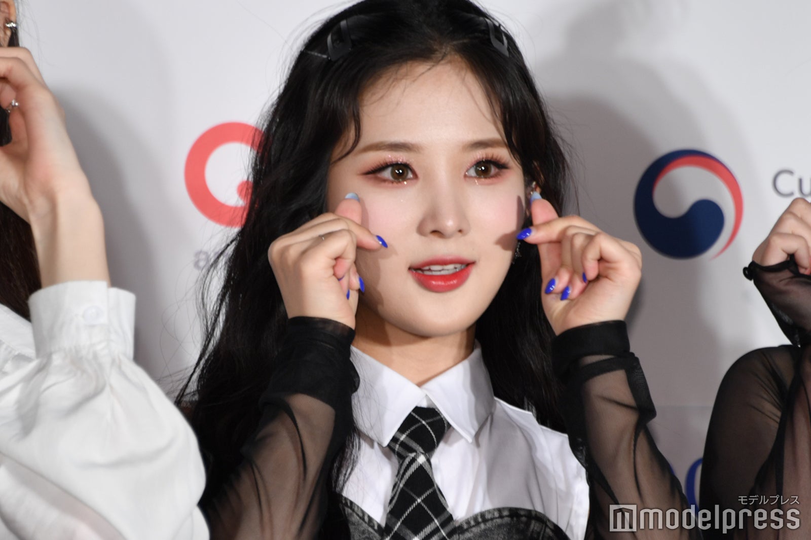 TRI.BE（C）モデルプレス