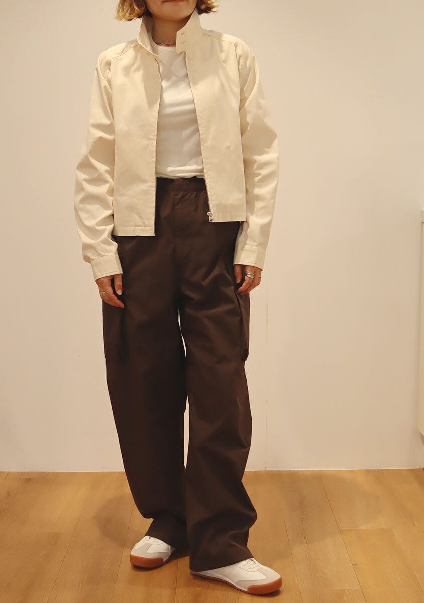 ユニクロ　新作　パンツ　カーゴ　コーデ