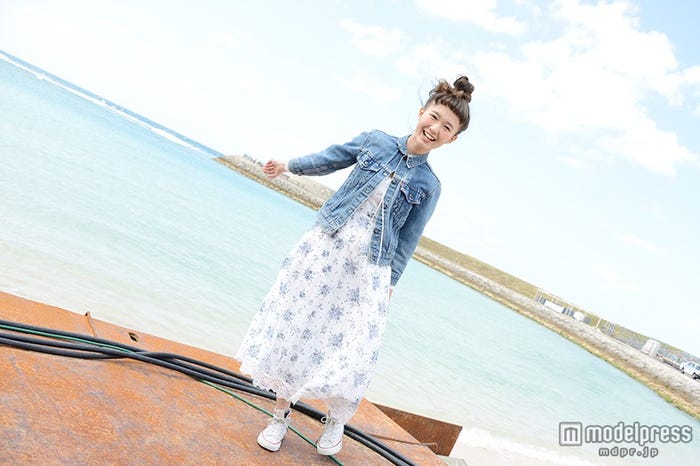 キュートなポージングをしてくれた柴田紗希