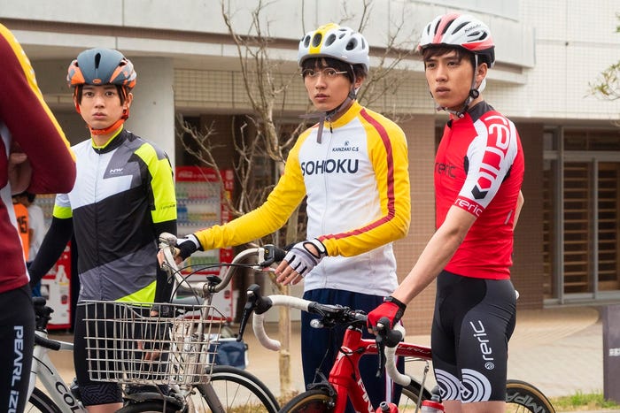 井上瑞稀、永瀬廉、坂東龍汰(C)2020映画「弱虫ペダル」製作委員会(C)渡辺航(秋田書店)2008