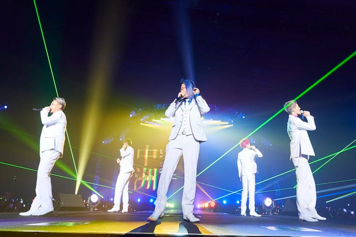 レペゼン地球/2018年11月開催「レペゼン地球 親・恋人とは行けないLIVE」より (提供写真)