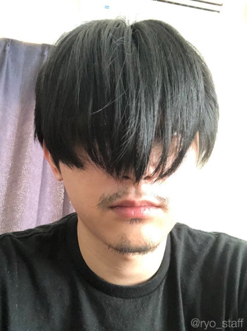 吉沢亮「また髭伸びてました」前髪インパクト大の近影が明らかに