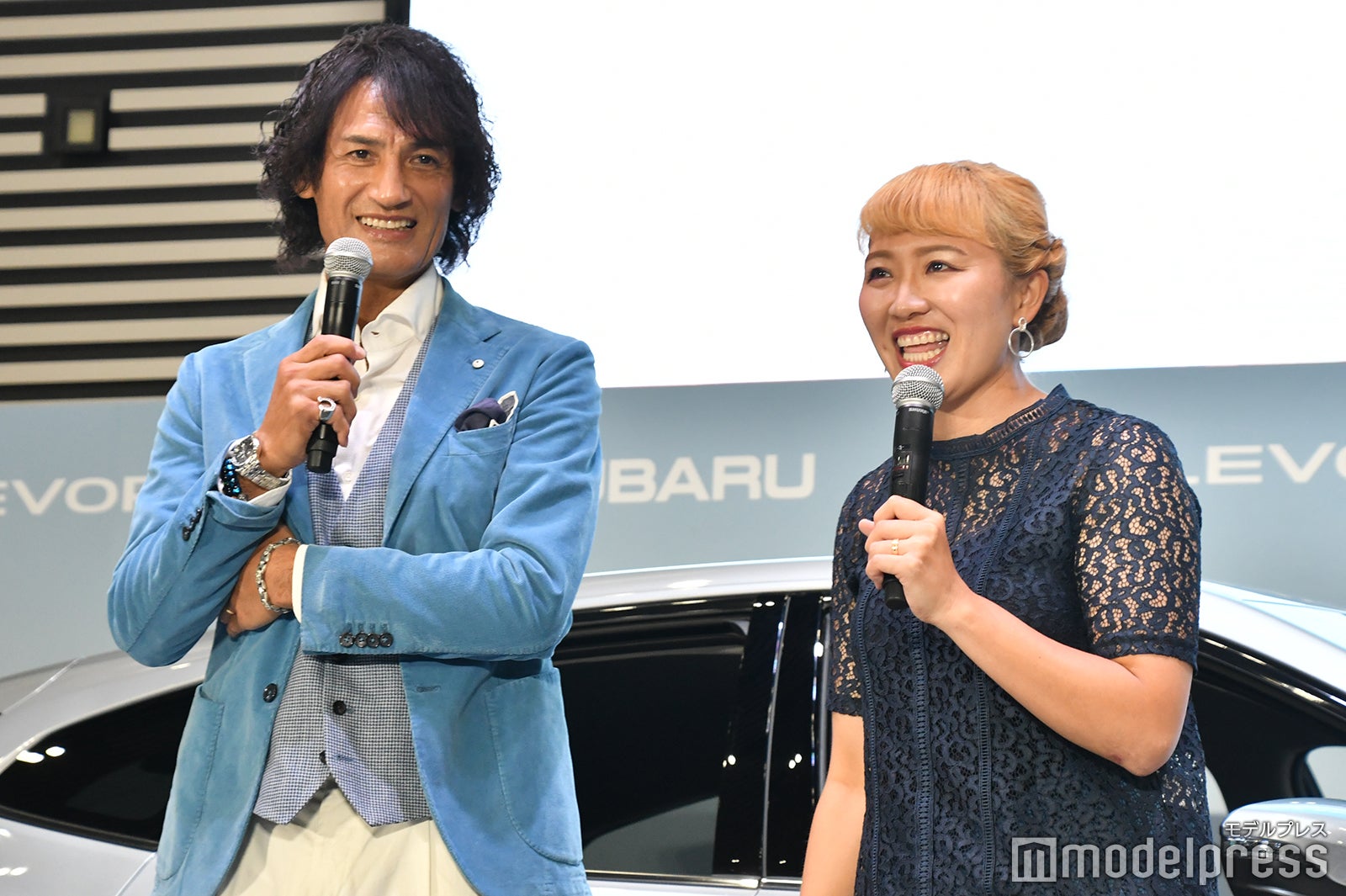 本並健治、丸山桂里奈（C）モデルプレス