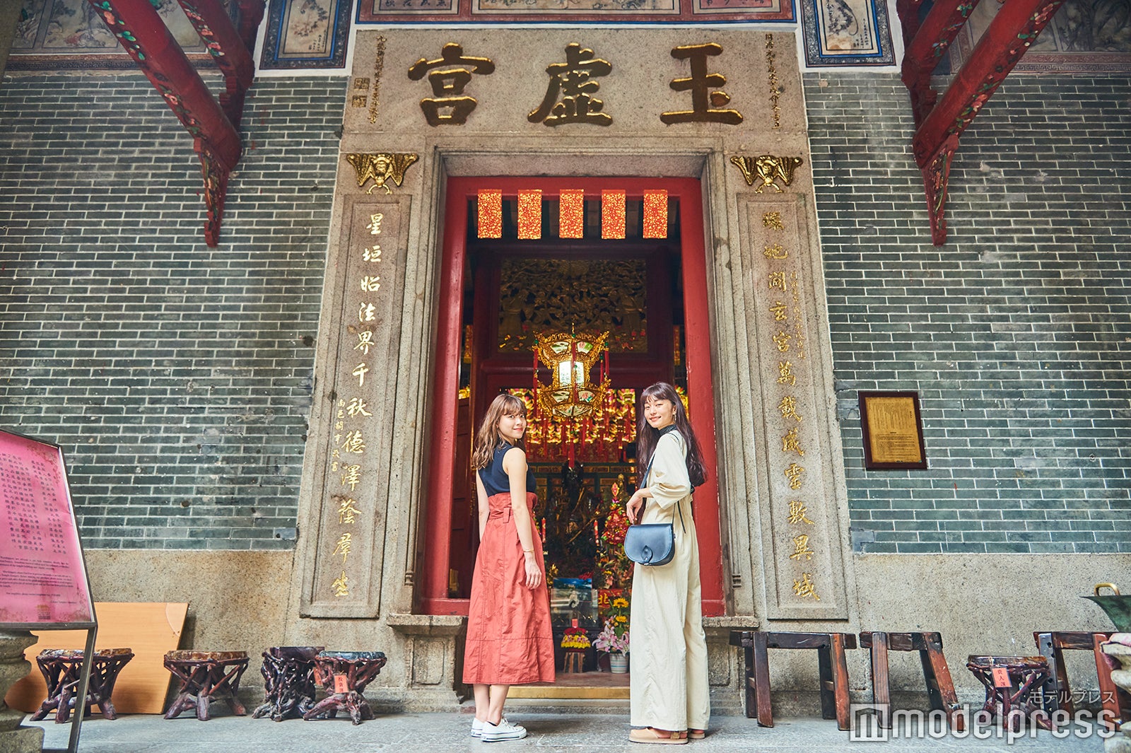 建物の装飾にも目を向けてみて。神獣や、中国で縁起がいいとされるコウモリなどが施されています （C）モデルプレス