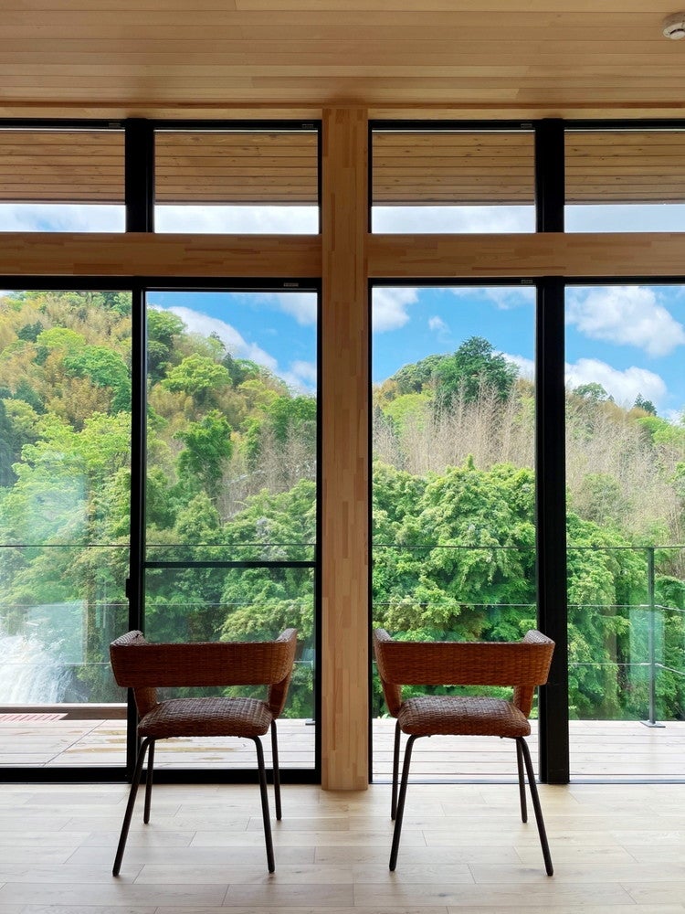 and RIVER勝浦／画像提供：タスマニアンプロジェクト