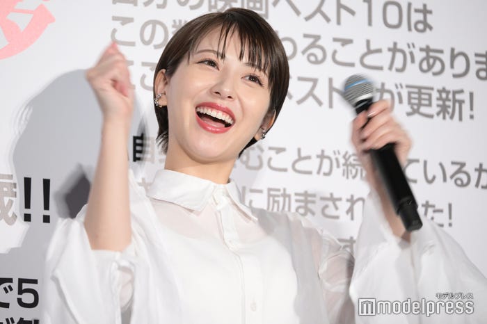 浜辺美波(C)モデルプレス