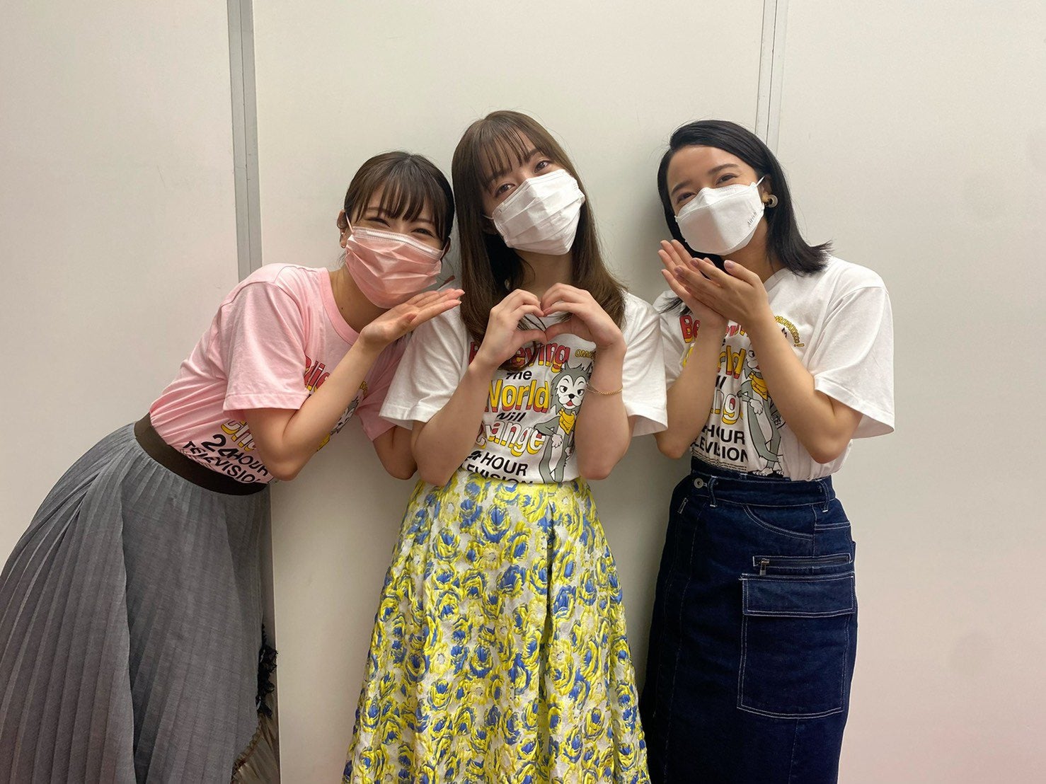 橋本環奈＆浜辺美波＆上白石萌音、3ショットが「天使の集い」と話題 広瀬すずも絶賛