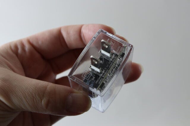 ダイソーのUSB