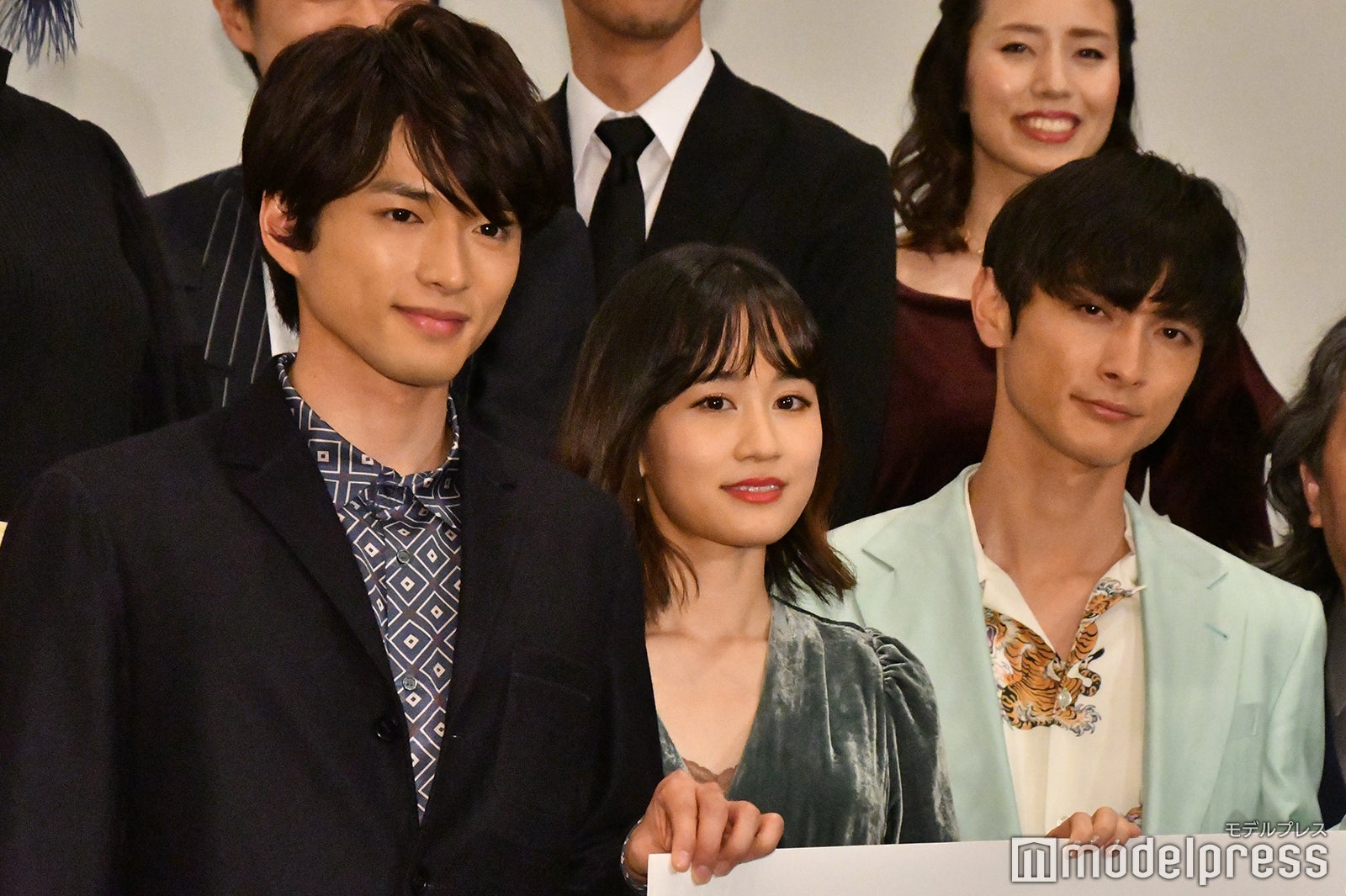 白洲迅、前田敦子、高良健吾（C）モデルプレス