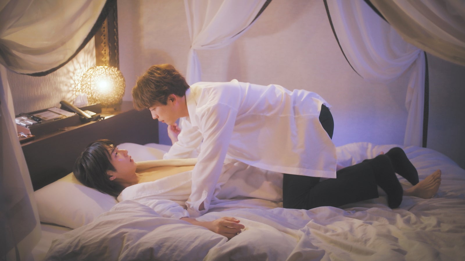 宮崎湧、樫尾篤紀「やたらやらしい深見くん」（C）「やたらやらしい深見くん」製作委員会