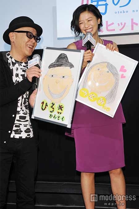 （左から）廣木隆一監督、榮倉奈々