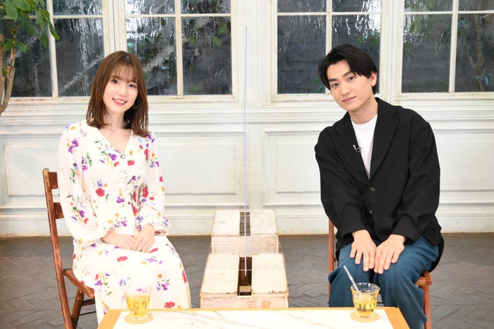 内田真礼、金子大地 (C)TBS