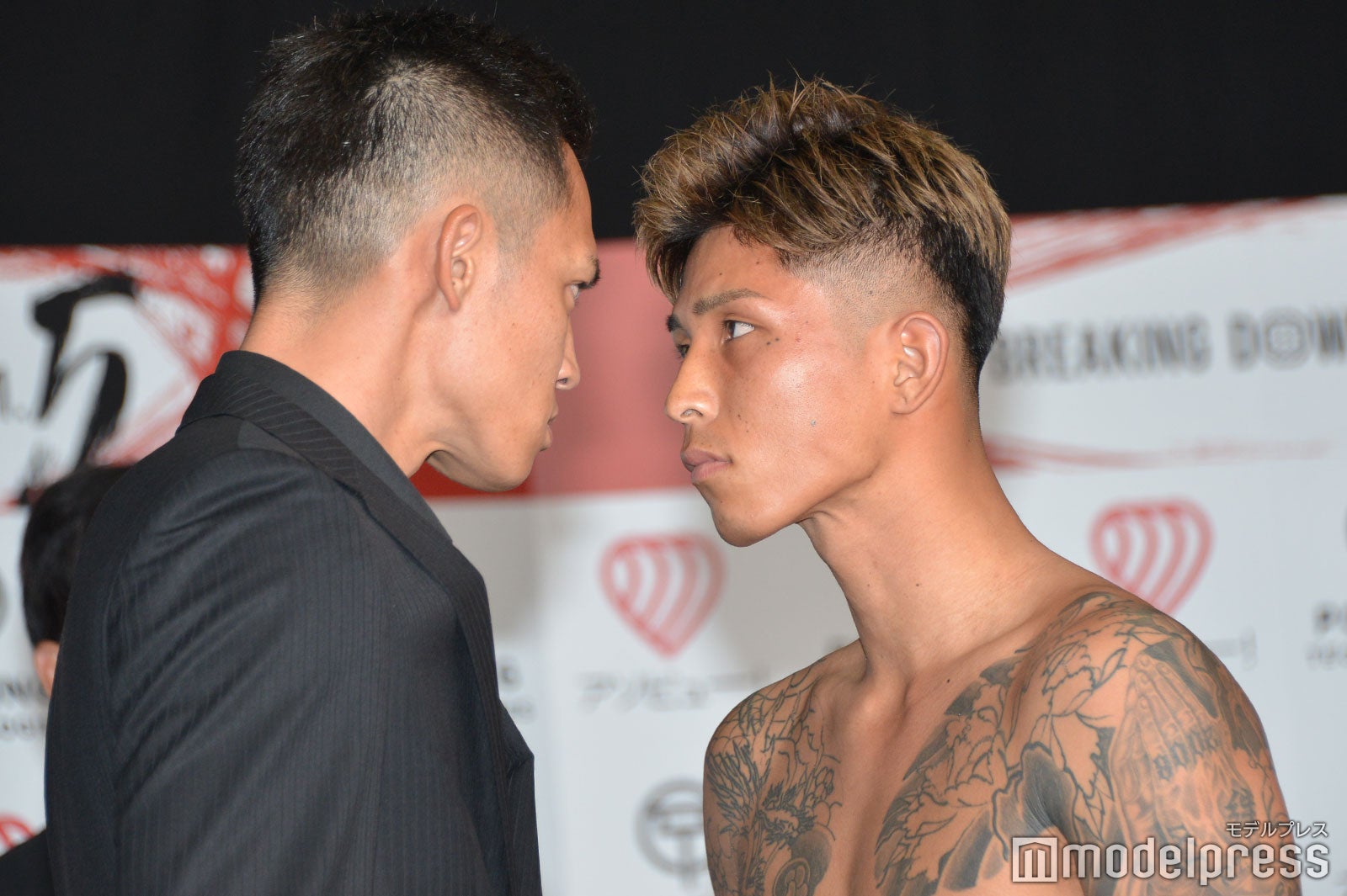 大島渓太郎 vs 外枦保尋斗（C）モデルプレス