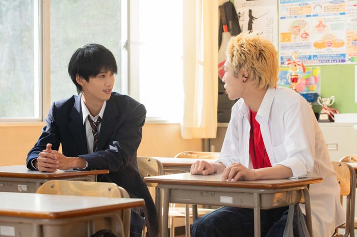 曽野舜太、八村倫太郎「佐原先生と土岐くん」第1話より(C)「佐原先生と土岐くん」製作委員会・MBS