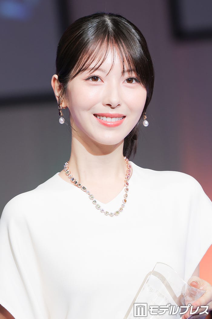 浜辺美波(C)モデルプレス