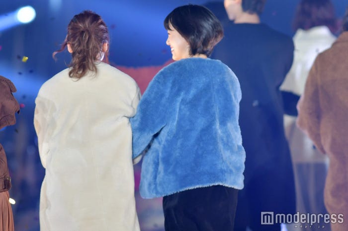 衛藤美彩、堀未央奈(C)モデルプレス