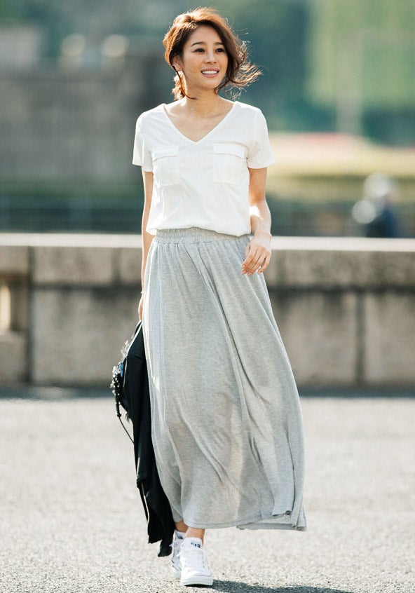 【SET】ミリタリーTシャツ+ガーゼ天竺マキシスカート「STYLEST」5,300円（税込）／画像提供：STYLEST