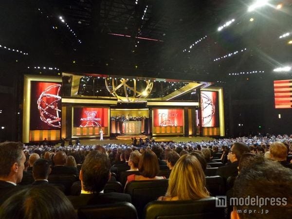 第66回エミー賞授賞式会場/米国現地時間25日NOKIAシアター(ロサンゼルス)にて撮影/【モデルプレス】