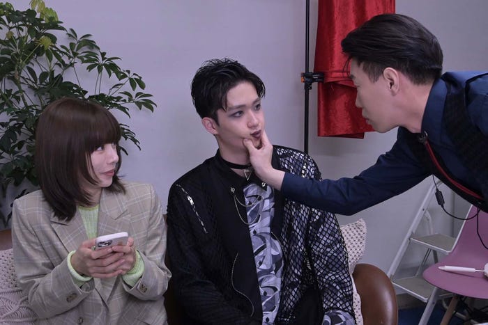 桜井ユキ、野村康太、坂口涼太郎「ホスト相続しちゃいました」第4話より(C)カンテレ