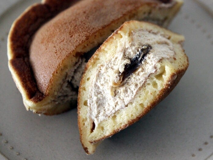 黒蜜のまろやかな甘みが、きなこの風味を引き立てます