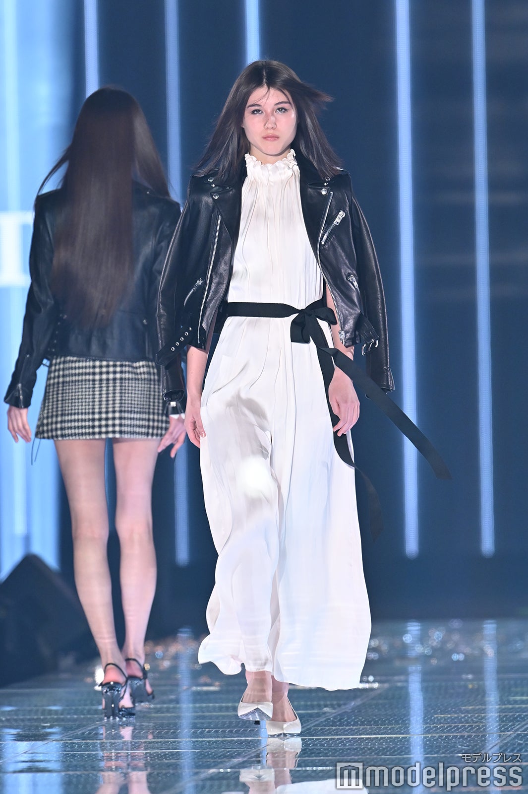 （C）モデルプレス