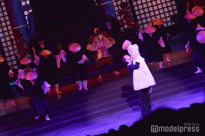 「KEREN」グランドプレミア公演の様子(C)モデルプレス