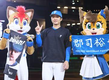 日本ハム・郡司 1カ月半ぶりアーチに「内心はもうスキップで」ベース一周