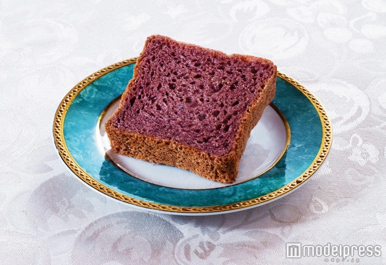 ホールベジセットの古代米入りグルテンフリーパン／画像提供：和秀