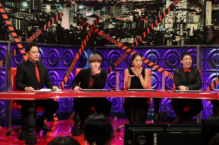 (左から)有田哲平、大橋和也、池田美優、森田哲矢(C)フジテレビ