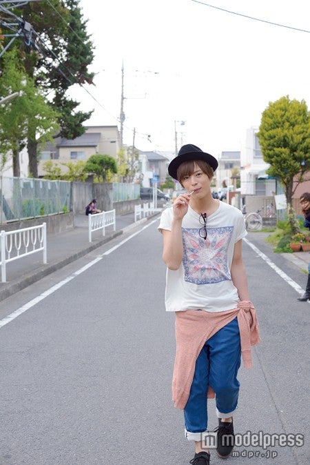 塩野瑛久ファースト写真集「しおのもと。」（ワニブックス刊）撮影：本多晃子 