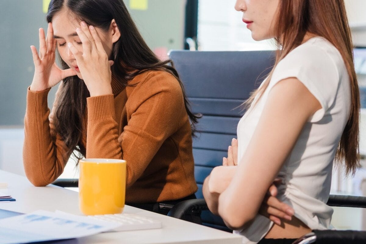 職場の女性