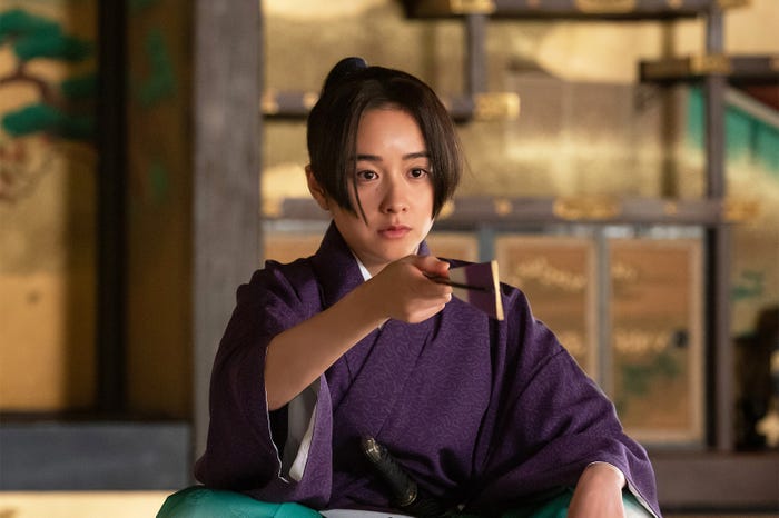 堀田真由(C)NHK