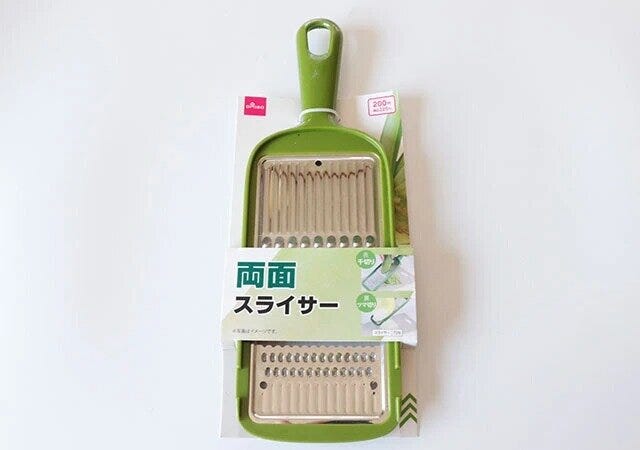 ダイソー　両面スライサー　パッケージ