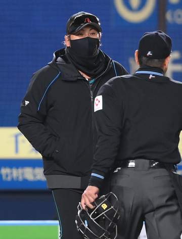 1試合5失策に日本ハム・新庄監督も苦笑「きょうもいっぱいしたね、たくさんエラーを」チームは両リーグ最多17失策「もっと練習が必要ということ」