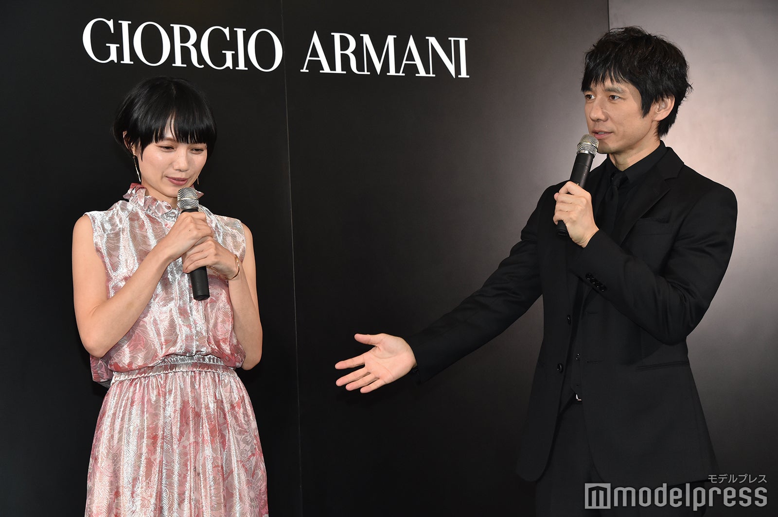 宮崎あおい、西島秀俊（C）モデルプレス