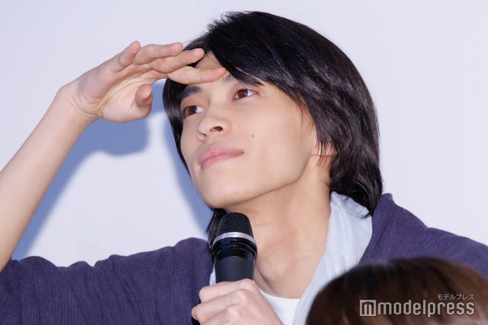 見渡す別府由来(C)モデルプレス