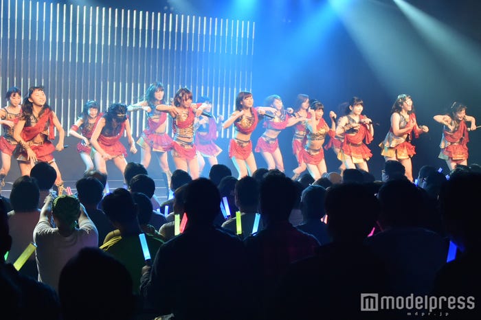 公演の様子(C)モデルプレス