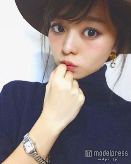 読モ兼スタイリスト丸林広奈に学ぶ！おしゃれにキマる最旬小物テク【モデルプレス】