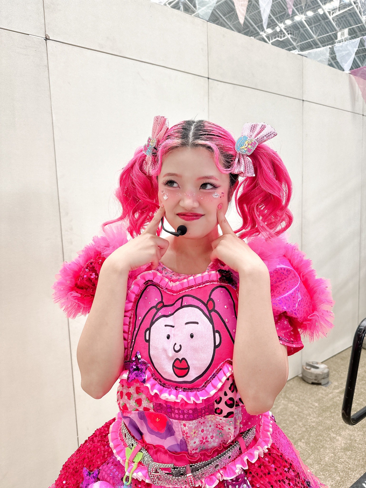 あぃりDX、15年ぶり前髪カットで雰囲気ガラリ「印象変わる」「似合ってる」と反響