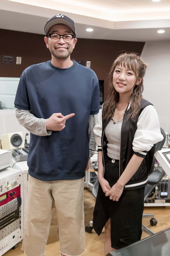 (左から)槇原敬之、高橋みなみ