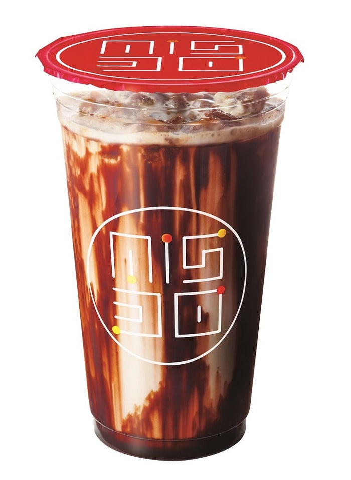 ミスド 氷コーヒー バラエティ コーヒー氷を倍増 チョコやキャラメルソースを溶かして楽しむ モデルプレス