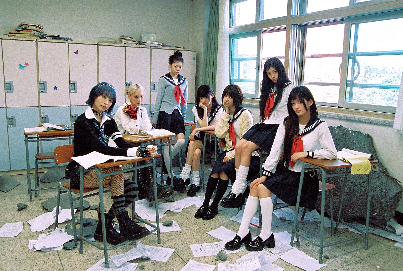ILLIT、HANA・JISOO＆MOMOKAとコラボ シングルタイトル曲でフィーチャリング